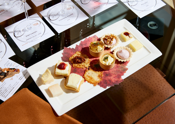 wine and cheese pairing